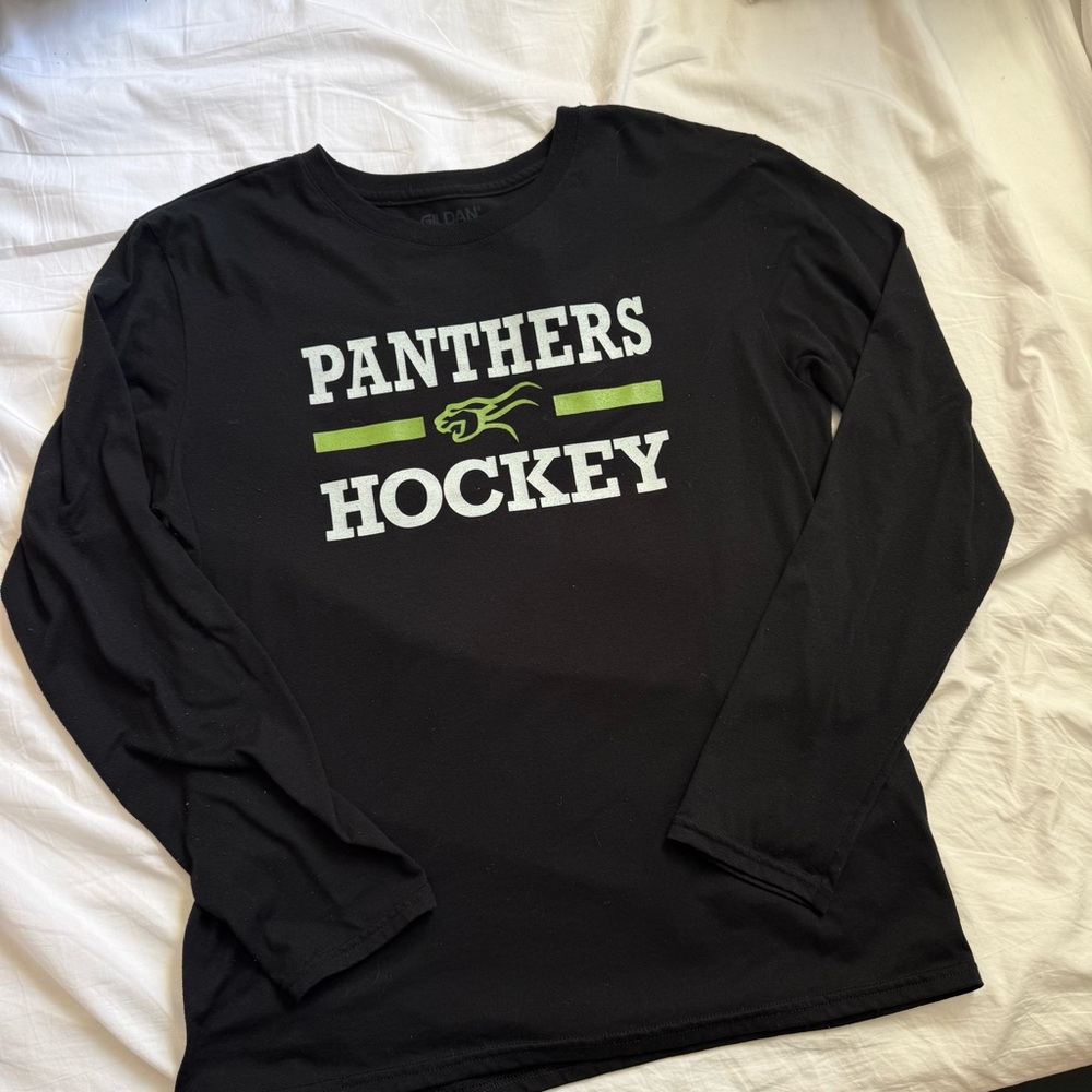 UPEI Panthers Hockey Graphic Long Sleeve Shirt